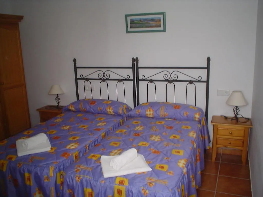 Apartamentos Cazorlapart דירה